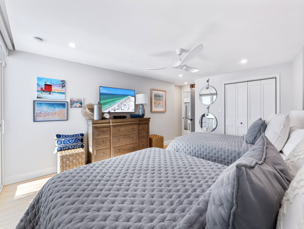 Siesta Key Vacation Rental: Gulf-Access 2-Bed, 2-Bath Haven